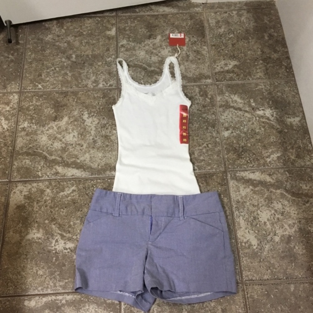Daisy Fuentes Dressy shorts - Picture 8 of 8